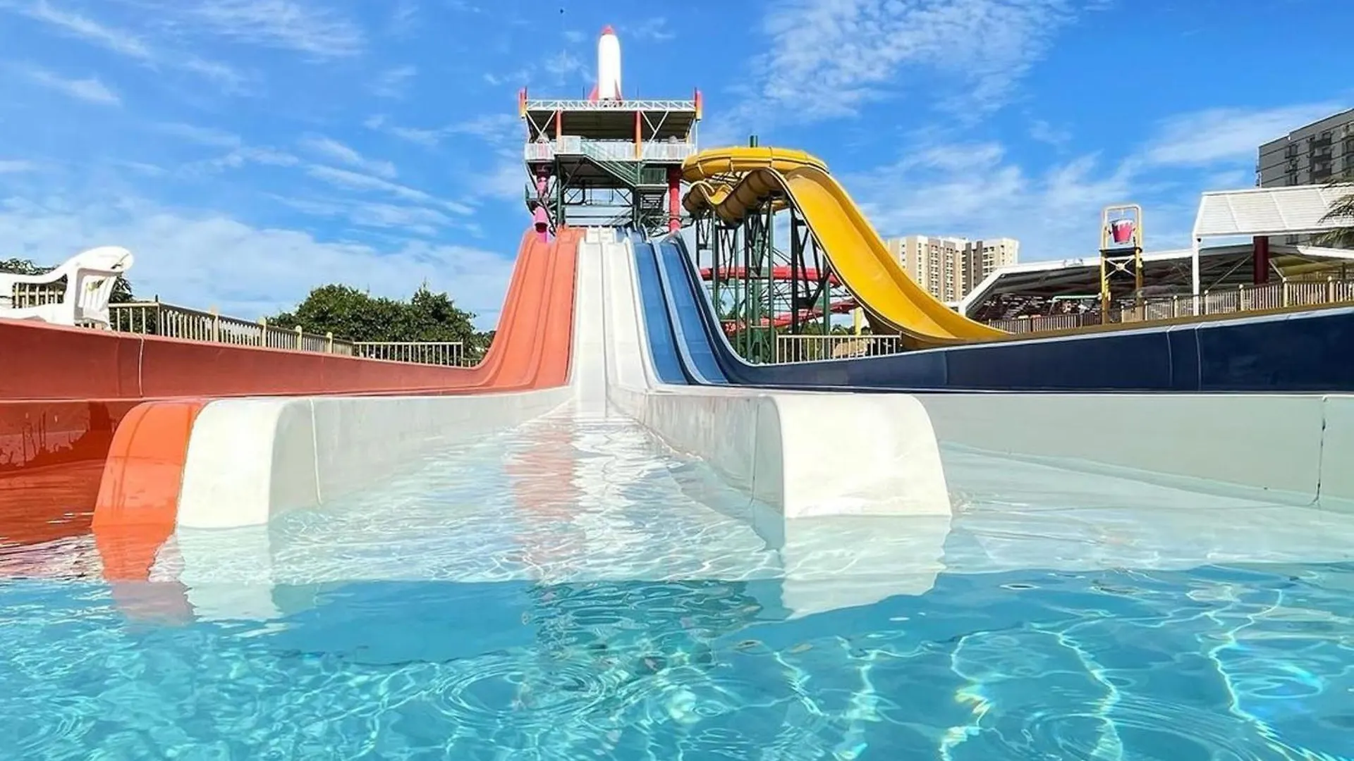 Spazzio Diroma - Com Acqua Park, Splash E Slide - Caldas Novas -Go