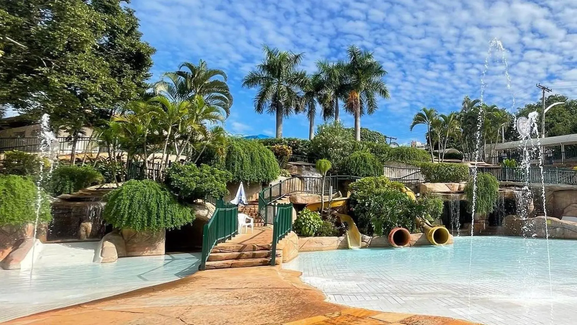 Apartment Spazzio Diroma - Com Acqua Park, Splash E Slide - Caldas Novas -Go